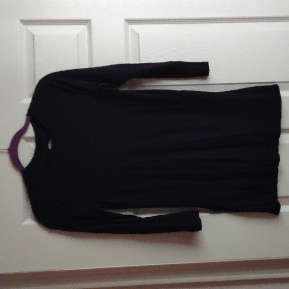 Black tunic top